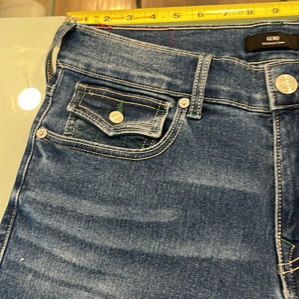 True Religion NWT jeans 32 GENO an flap slim dark blue wash faded very stretchy